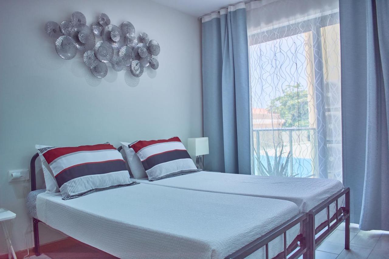 Lc Apartments - Sunrise Santa Maria Bagian luar foto